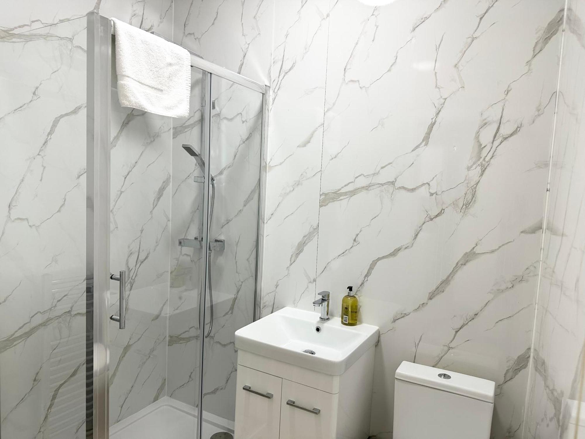 Westferry Two Apartment London Bagian luar foto