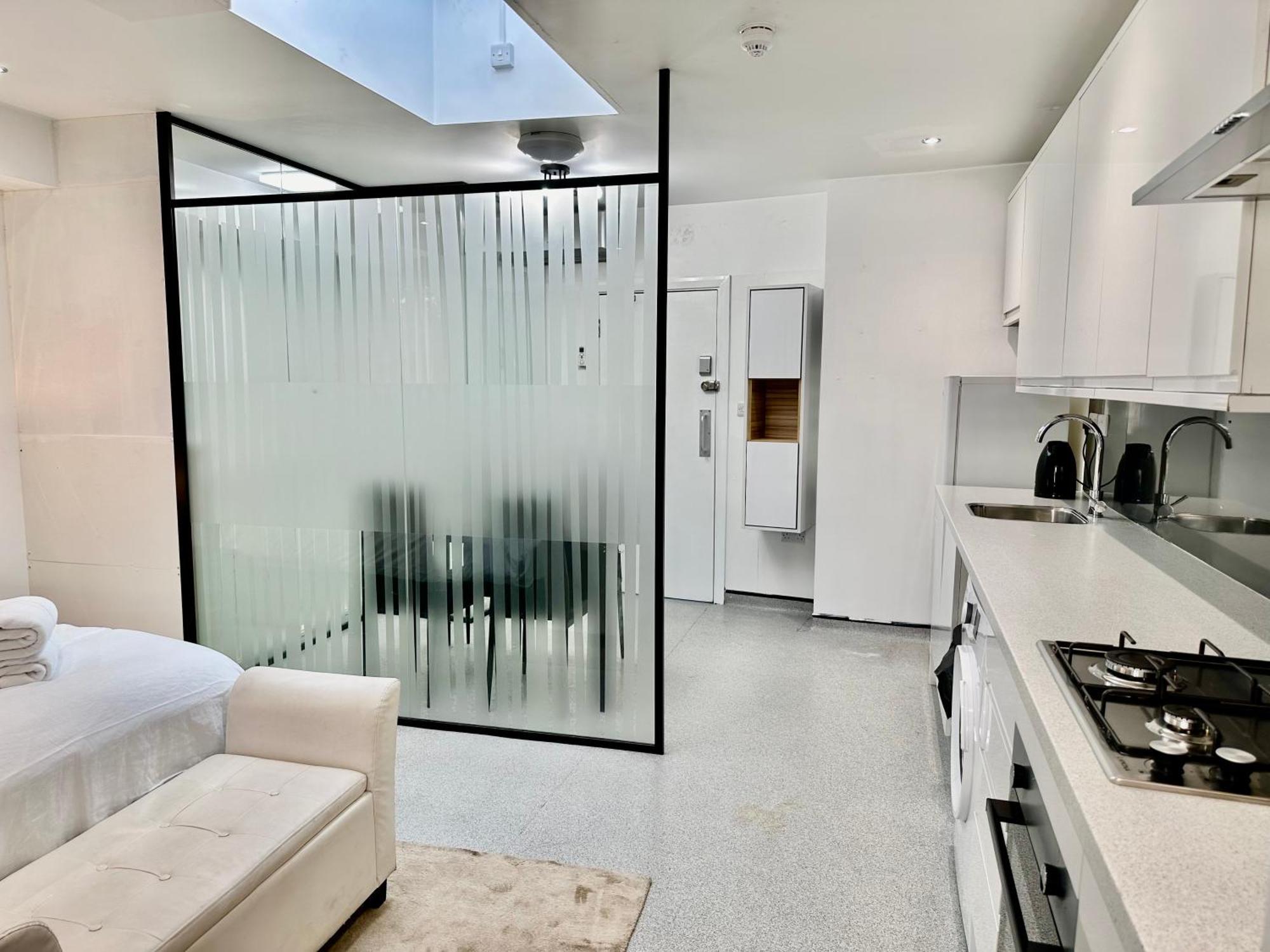 Westferry Two Apartment London Bagian luar foto